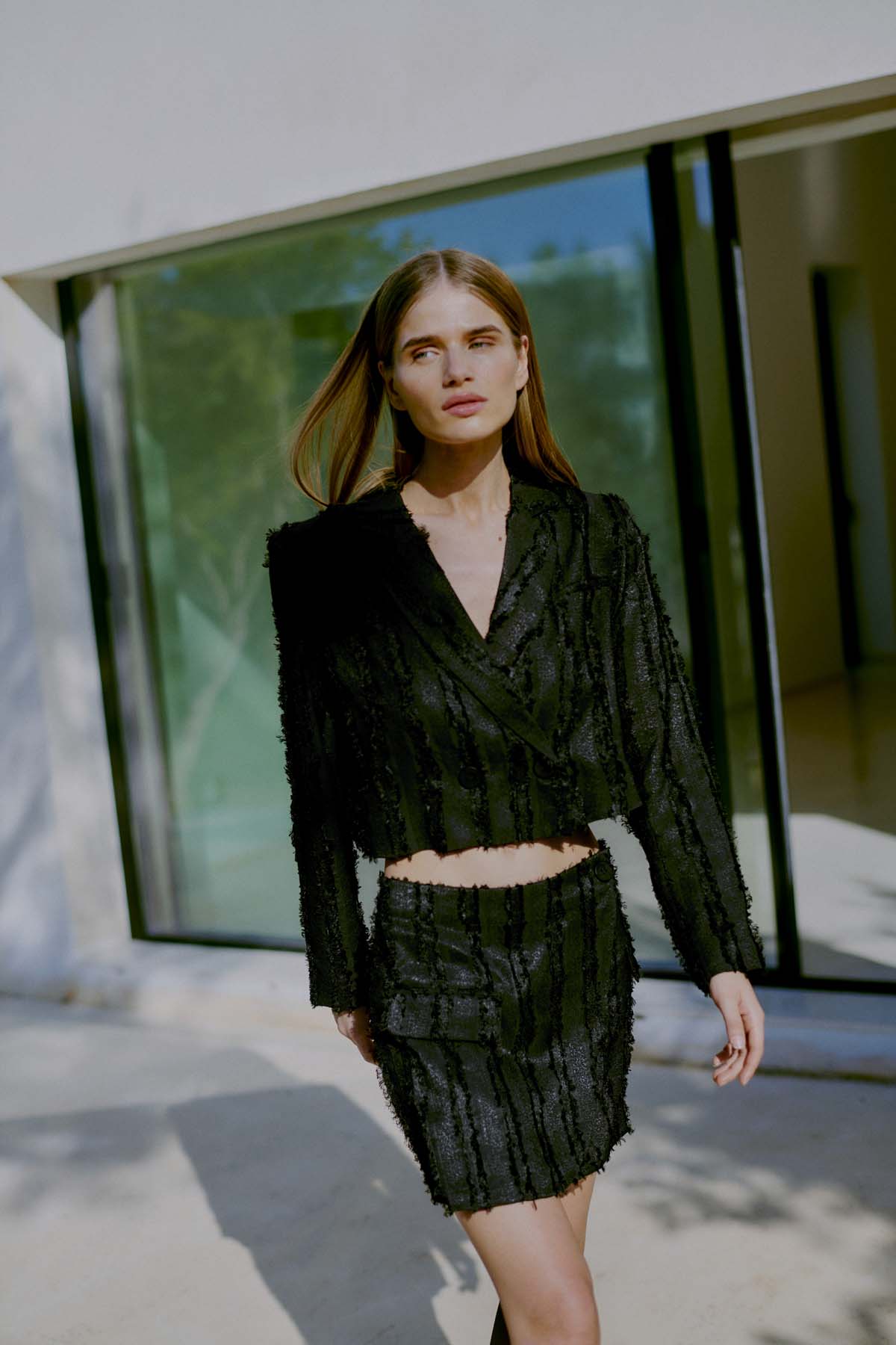 CMJANEY - SHORT BLAZER IN SCHWARZ