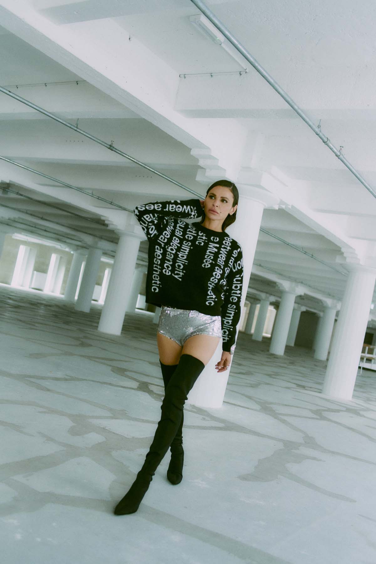 CMIBRA - PULLOVER IN SCHWARZ UND WEISS,WOLLWEISS