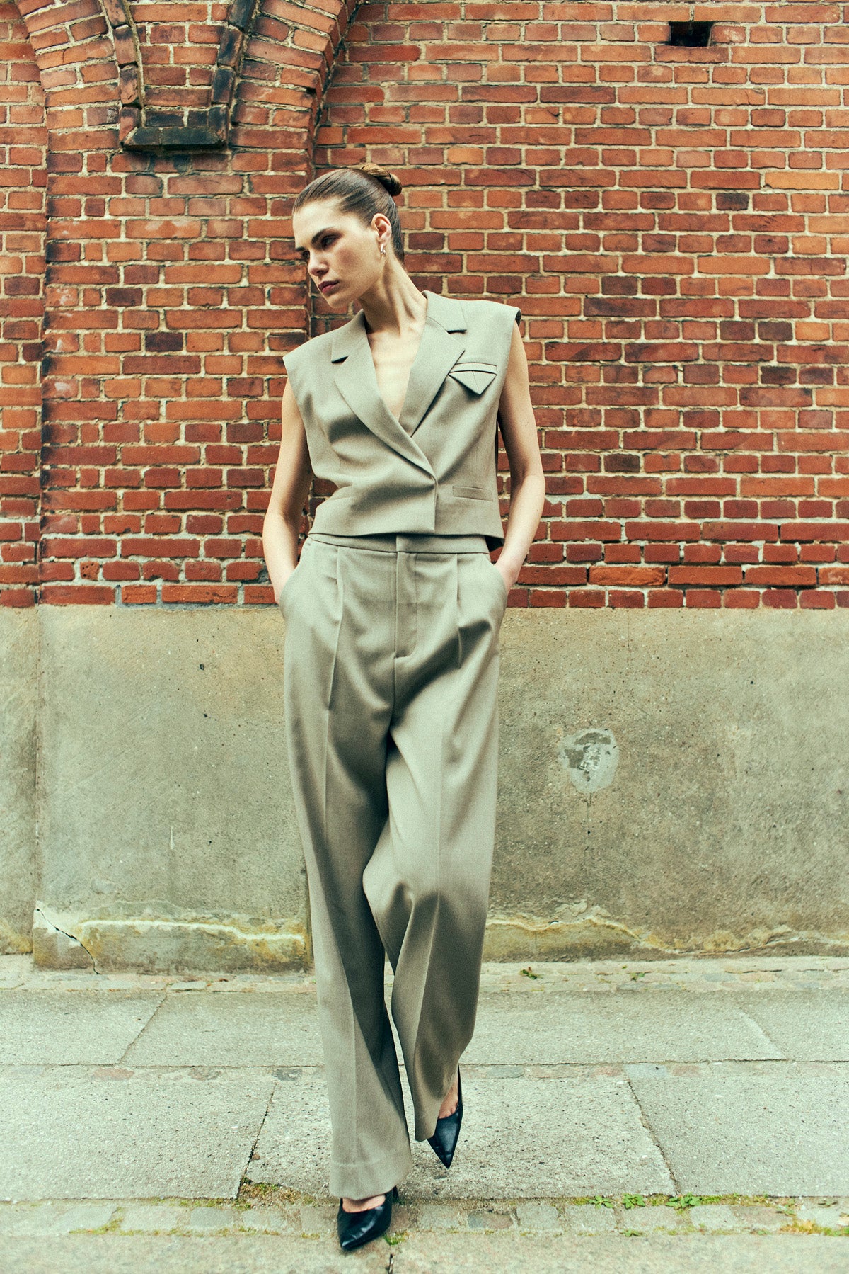 CMTAILOR - KURZE WESTE IN BEIGE