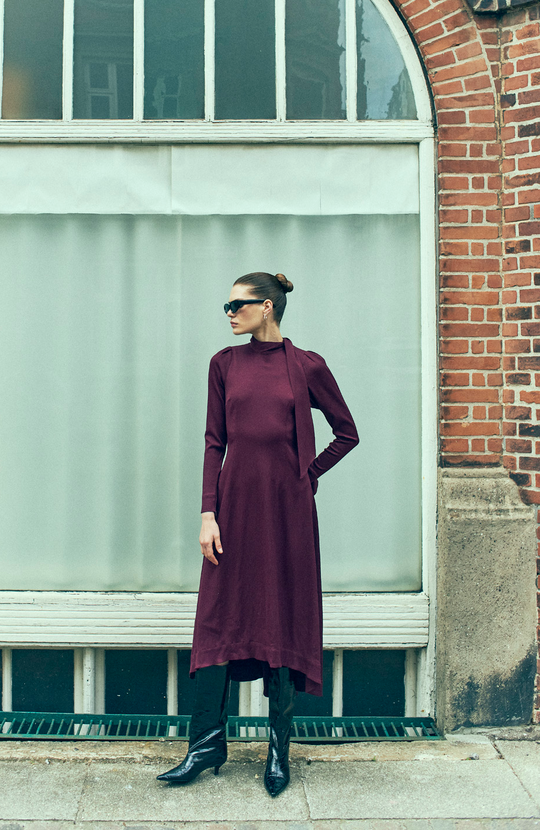 CMVIANNA – KLEID IN ROT