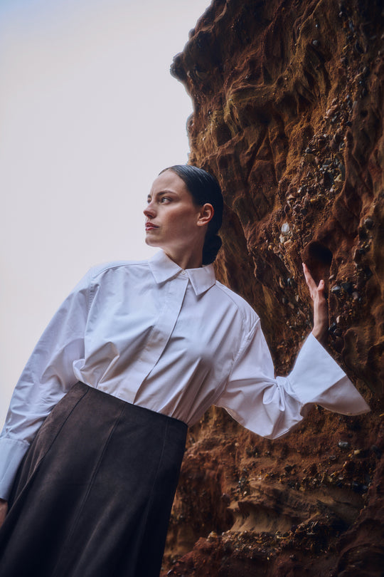 CMMELANIE – HEMD MIT BINDER IN WEISS