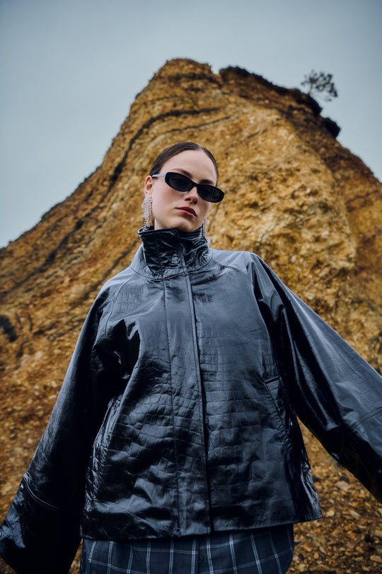 CMNOIR – LEDERJACKE IN SCHWARZ