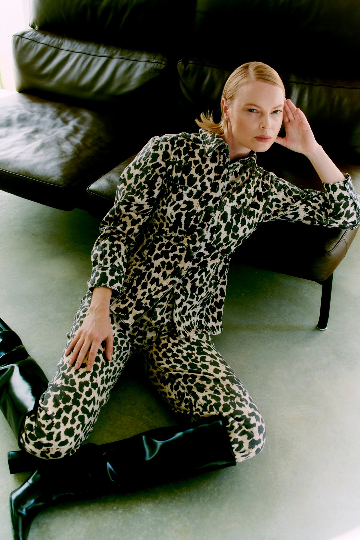 CMLEORA - JEANS IN LEOPARD