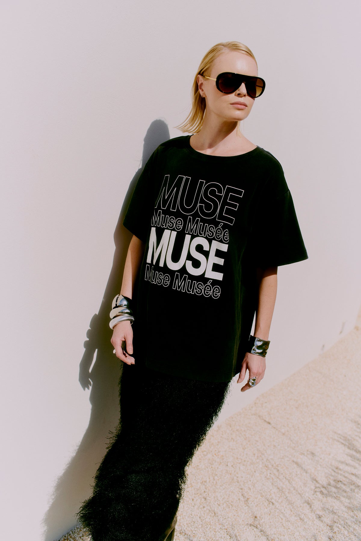 CMMUSE - T-SHIRT IN SCHWARZ
