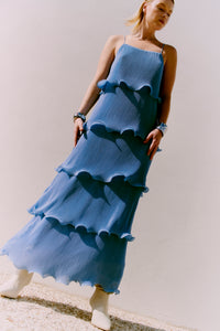 CMKIRA - PLISSIERTES KLEID IN BLAU