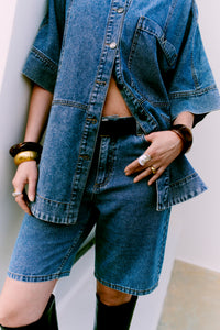 CMJEYCCE - DENIM SHORTS IN BLAU