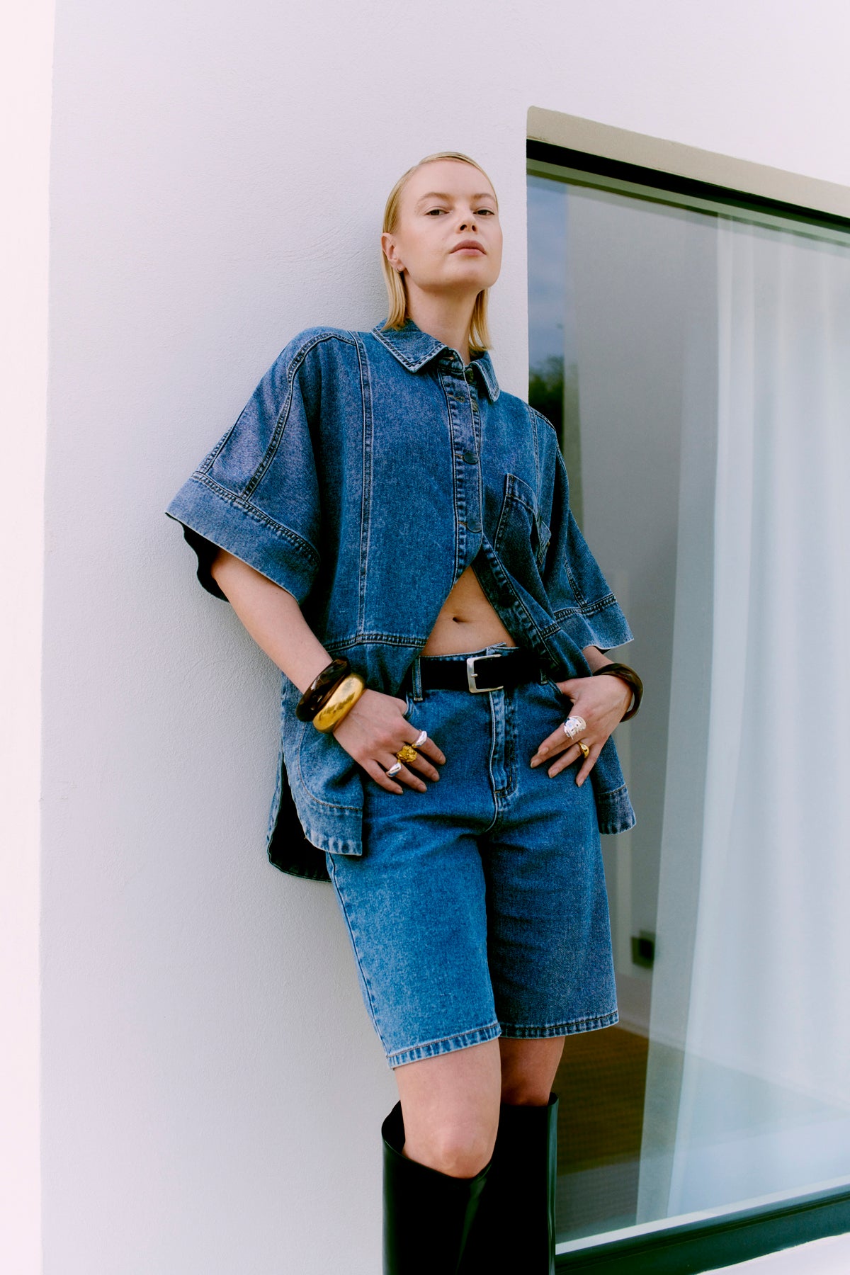 CMJEYCCE - DENIM SHORTS IN BLAU