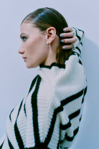 CMBIANCA - GESTREIFT PULLOVER IN SCHWARZ UND WEISS,WOLLWEISS