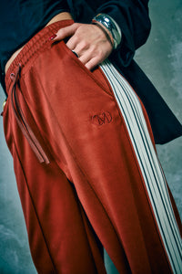 CMADA - TRACKPANTS IN ROT