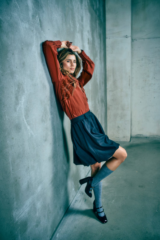 CMTAILOR – KURZER BALLONROCK IN GRAU