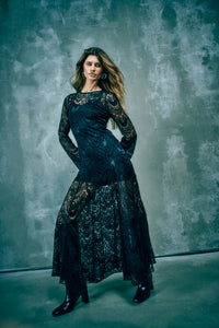 CMLACIE – KLEID MIT SPITZE IN SCHWARZ