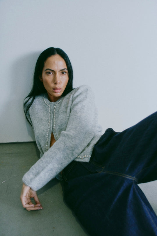 CMIBRA – CARDIGAN IN GRAU