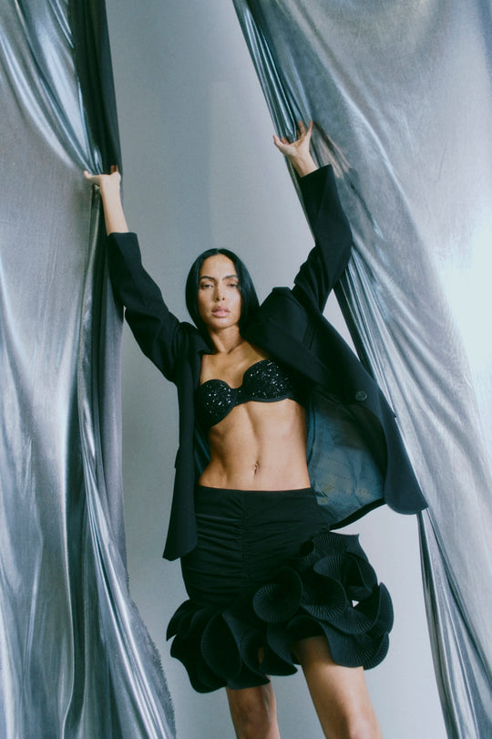 CMELLIE – KURZER ROCK IN SCHWARZ