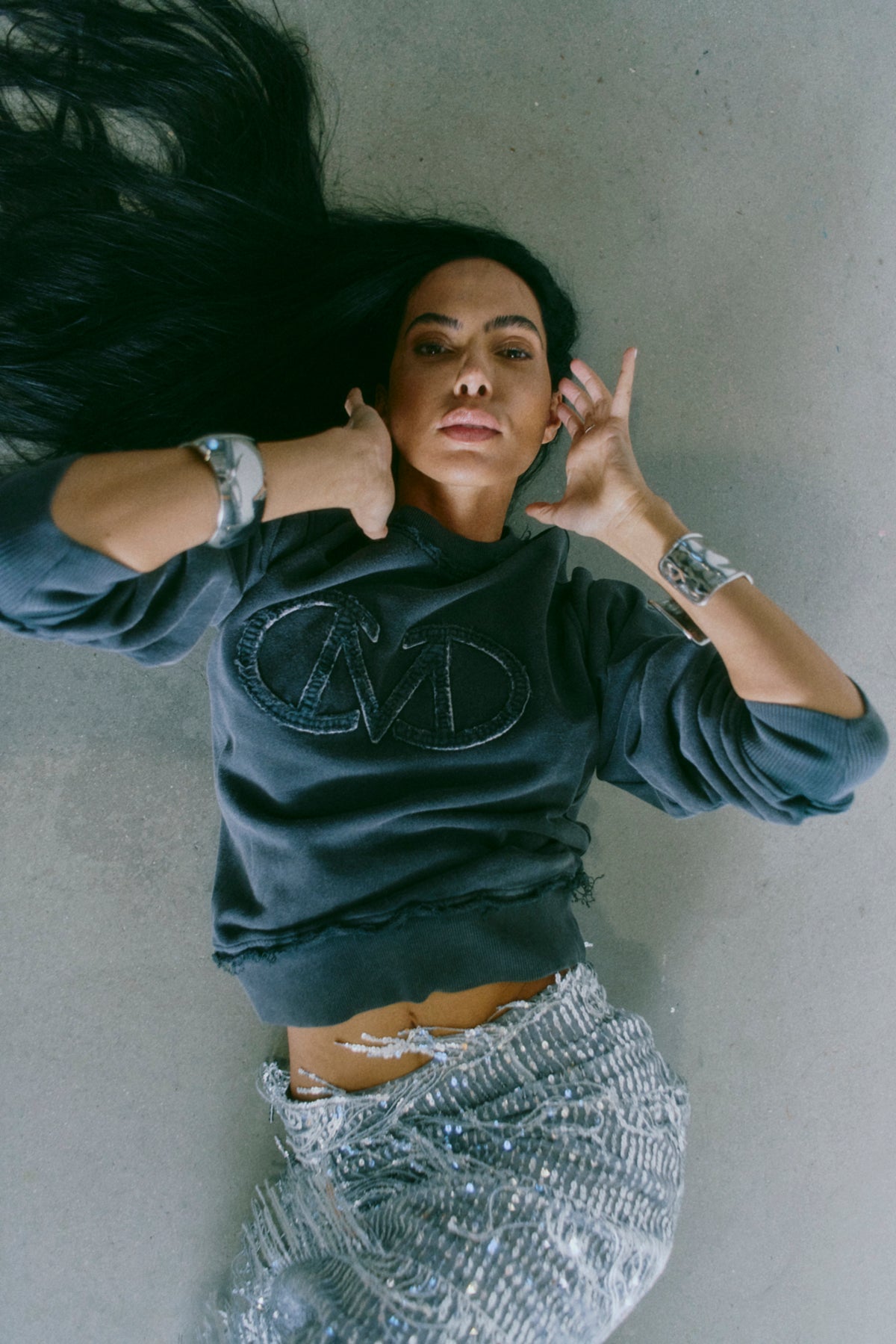 CMROCO – SWEATSHIRT MIT LOGO-DETAIL IN GRAU