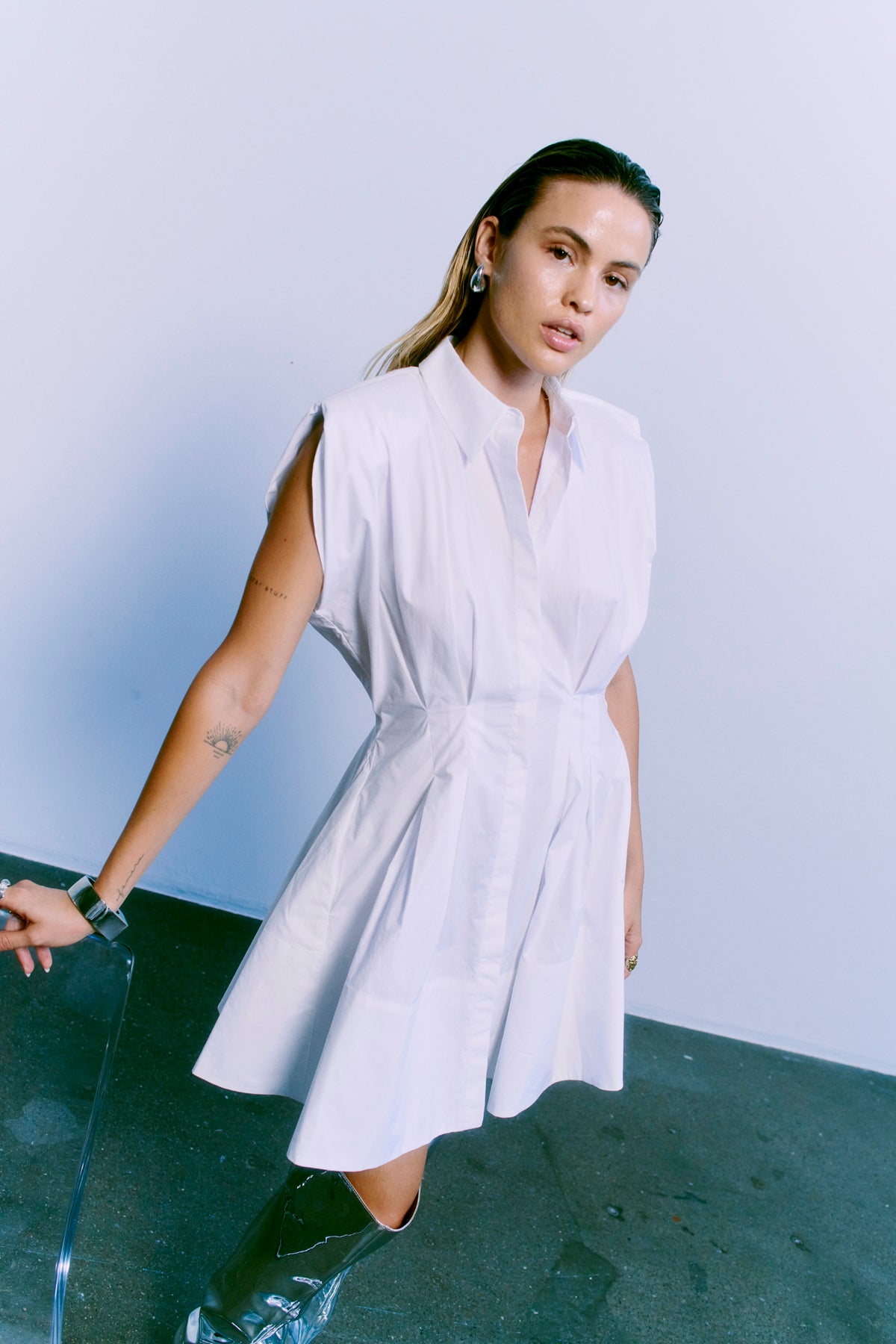 CMSHIRLEY – KURZES HEMDKLEID IN WEISS