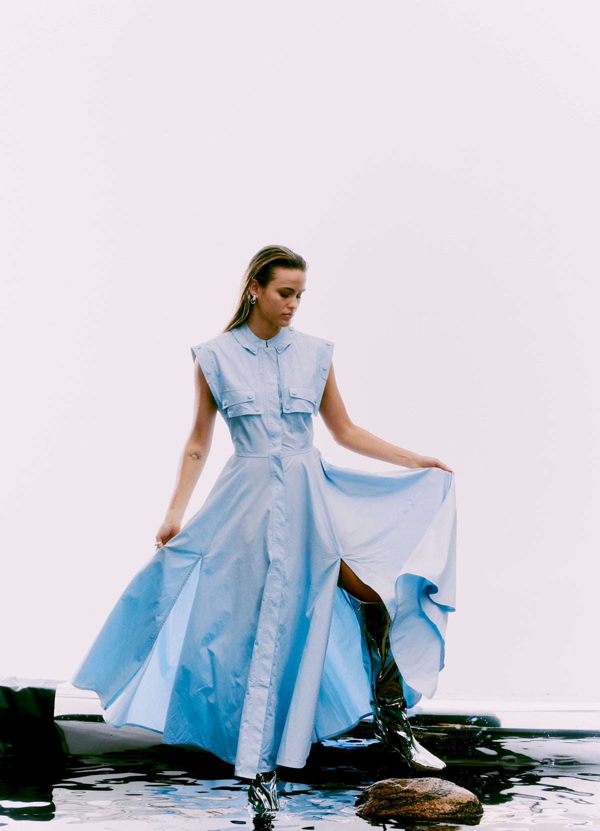 CMSHIRLEY – LANGES HEMDKLEID MIT GÜRTEL IN BLAU