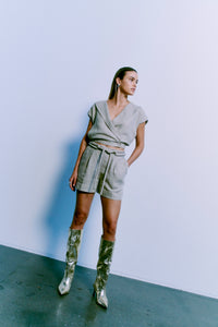 CMNATULI – WESTE MIT ELASTISCHEM SAUM IN BEIGE