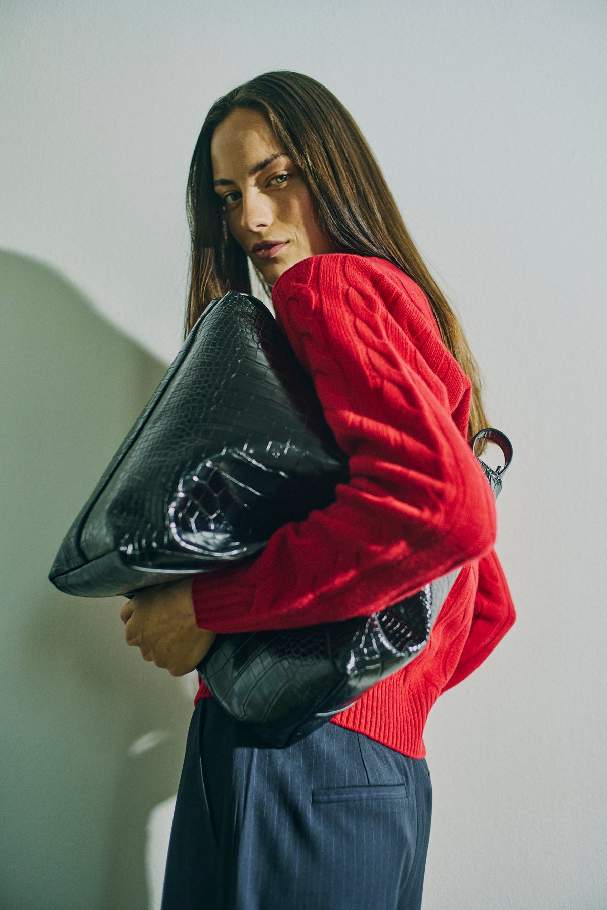 CMCASHA – CARDIGAN MIT GESTICKTEM LOGO-DETAIL IN ROT