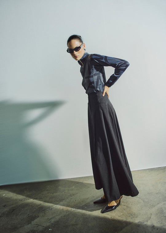 CMBONNIE - ROCK IN GRAU