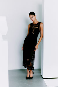 CMMADELYN - KLEID MIT SPITZE IN SCHWARZ