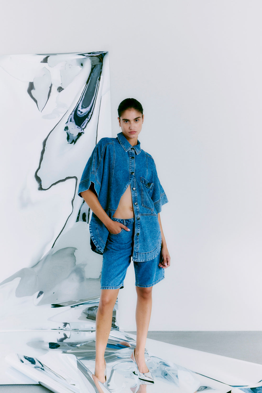 CMJEYCCE - DENIM SHORTS IN BLAU