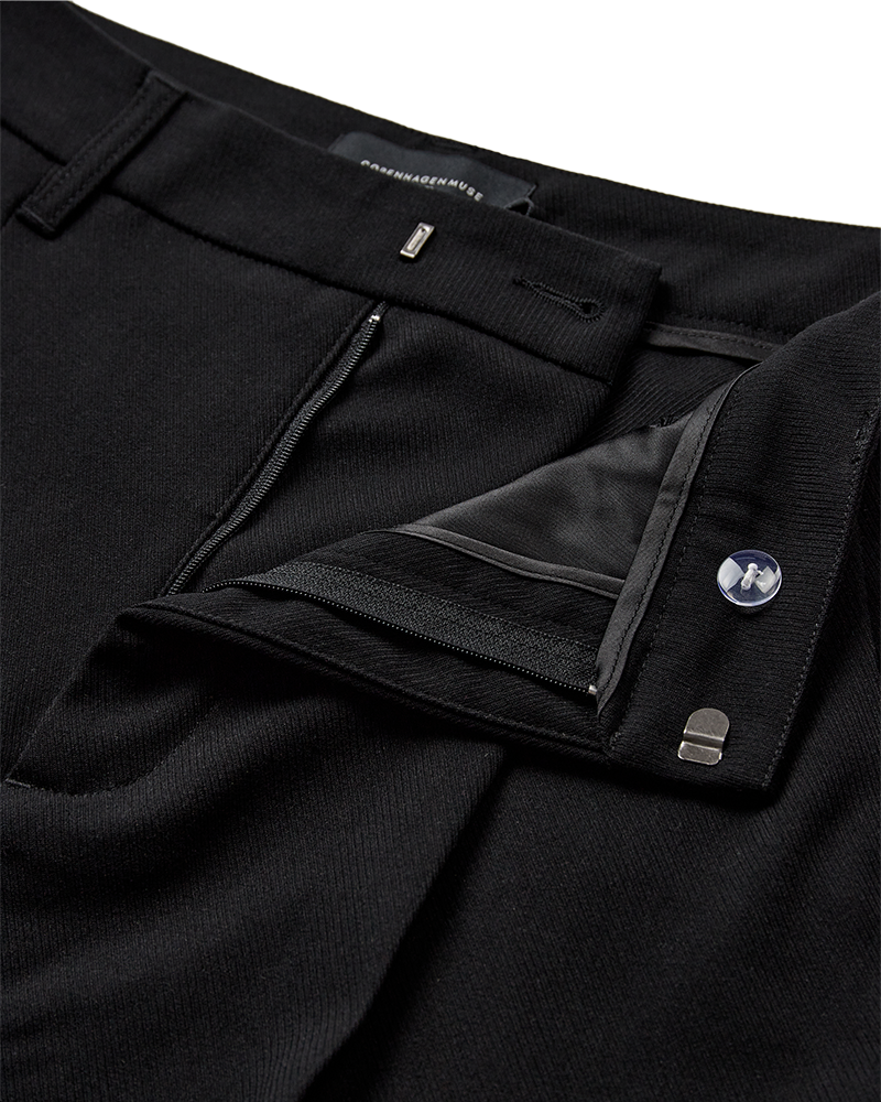 CMTAILOR - SHORTS IN SCHWARZ