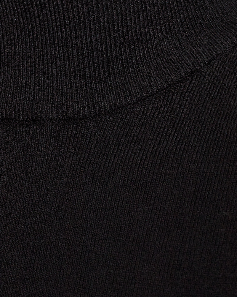 CMAVA - KLEID IN SCHWARZ
