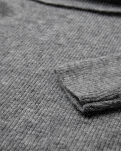 CMIBRA – OFF-SHOULDER-PULLOVER IN GRAU