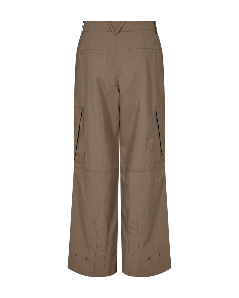 CMSARAH - HOSE IN BEIGE