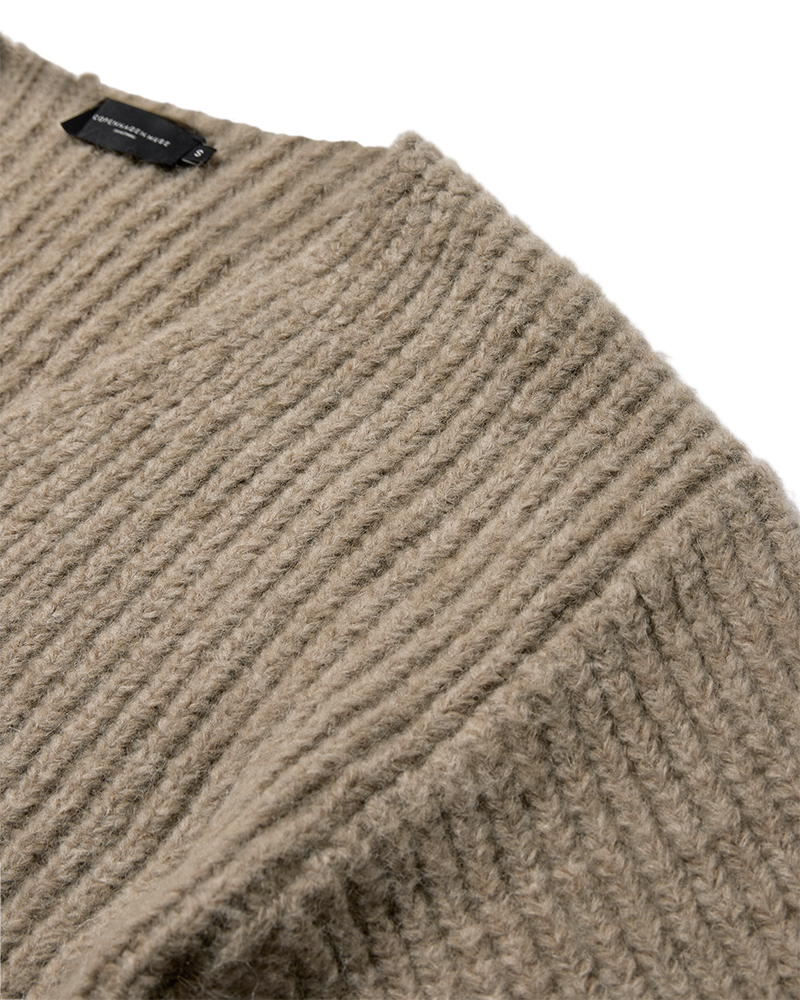 CMANDREA - RIBBESTRICKTER PULLOVER IN BEIGE