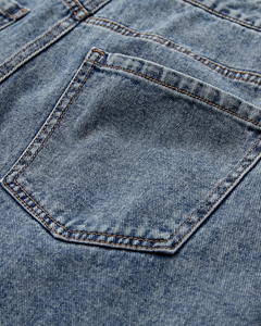 CMJEYCCE - HOCH TAILLIERTE JEANS IN BLAU