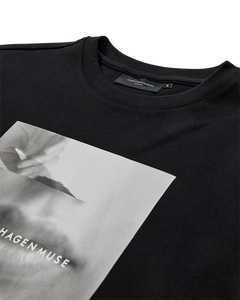 CMMUSE T-SHIRT IN SCHWARZ