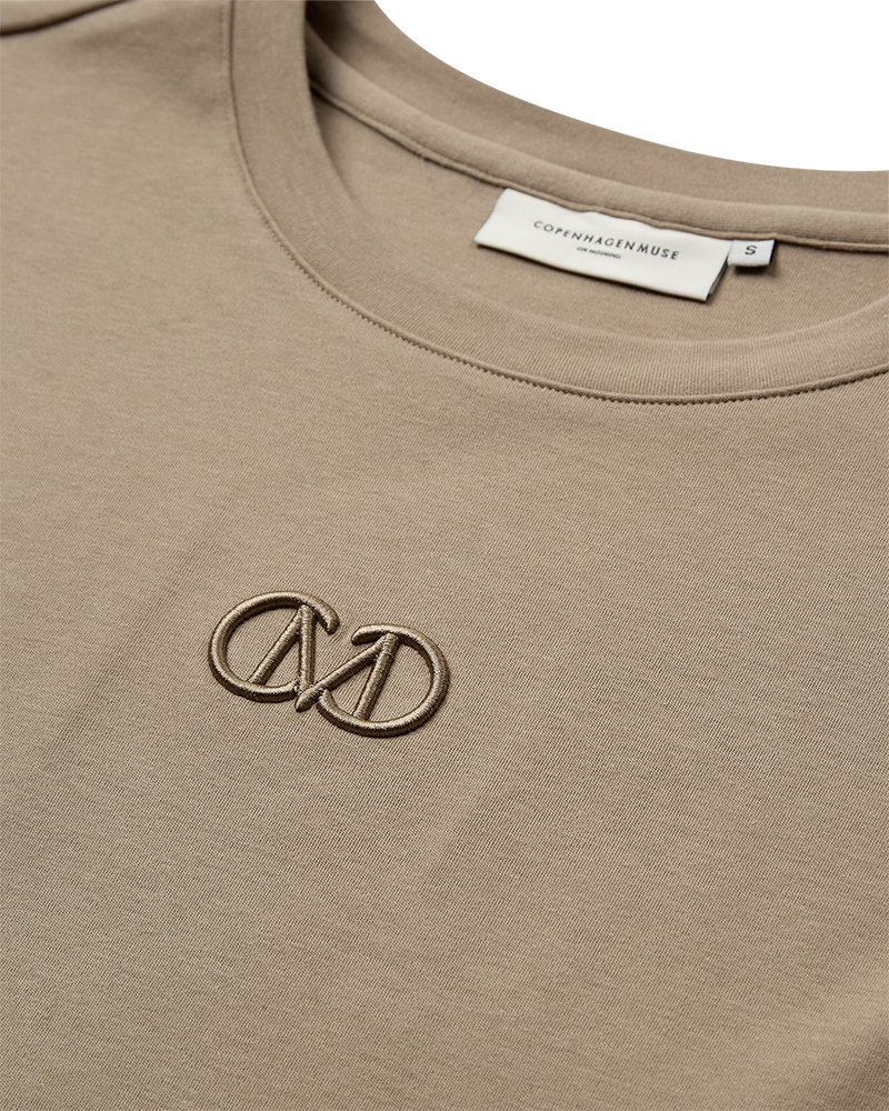 CMMUSE - T-SHIRT IN SAND