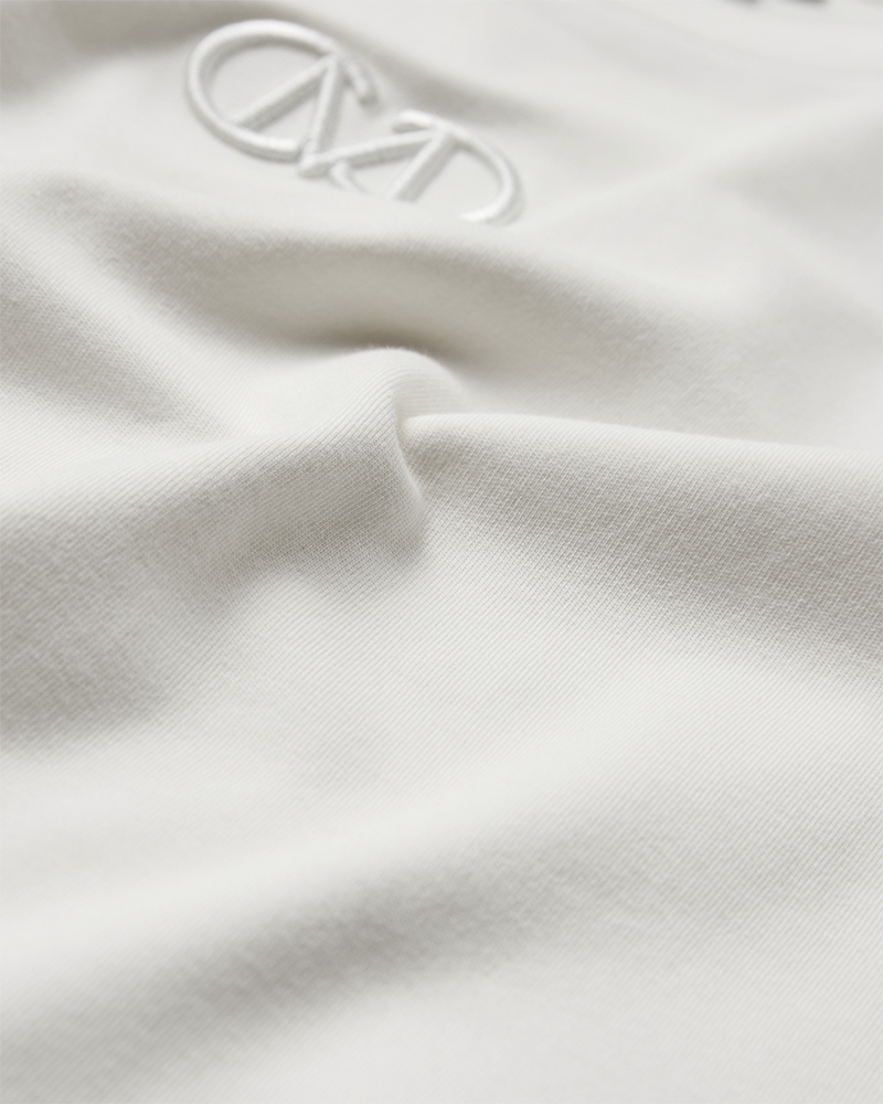 CMMUSE - T-SHIRT IN WEISS