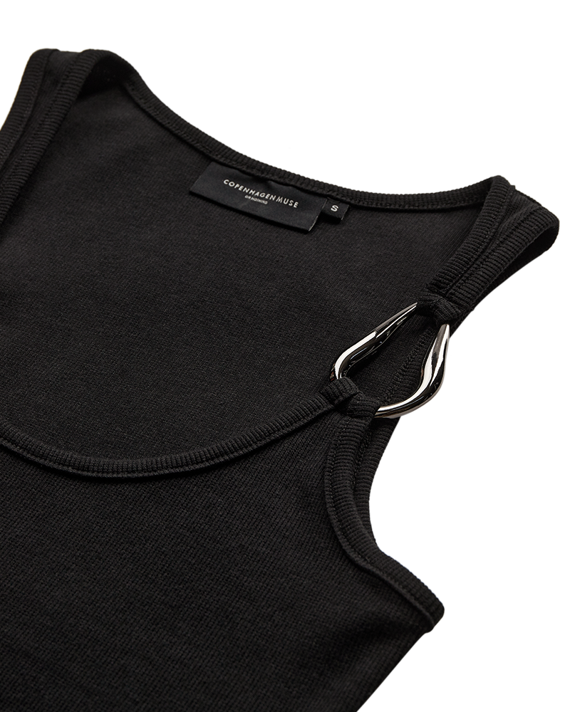 CMSIV - TOP MIT SCHNALLEN-DETAIL IN SCHWARZ