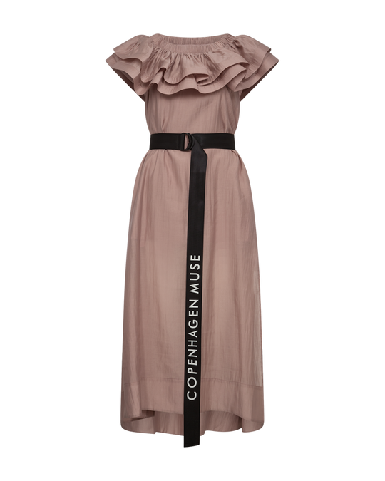 CMMOLLY - OFF-SHOULDER KLEID MIT RÜSCHENBESATZ IN ROSA