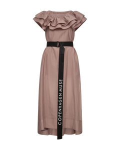 CMMOLLY - OFF-SHOULDER KLEID MIT RÜSCHENBESATZ IN ROSA