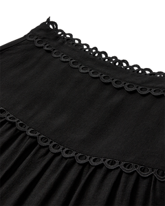 CMASLEAH – ROCK MIT CUT-AND-SEW-SPITZE IN SCHWARZ