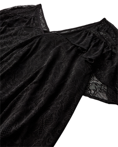 CMEA - SPITZENBLUSE IN SCHWARZ