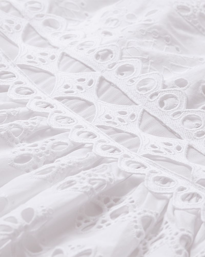 CMGIA – KLEID MIT SPITZE IN WEISS