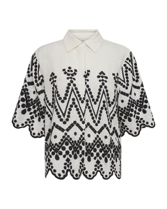 CMEMBROIDERY – HEMD MIT ALLOVER-STICKEREI IN WEISS UND SCHWARZ,WOLLWEISS