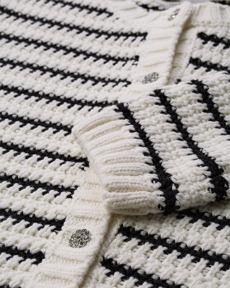 CMCOTTON - CARDIGAN IN WOLLWEISS UND SCHWARZ