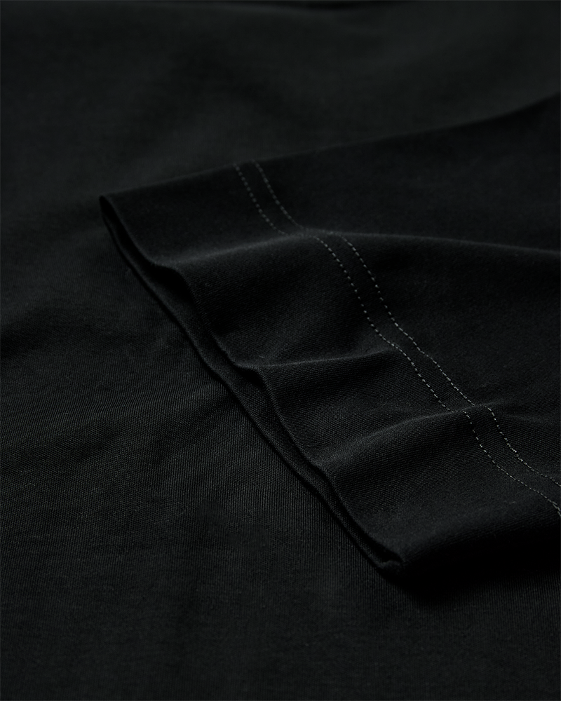 CMMUSE - T-SHIRT IN SCHWARZ