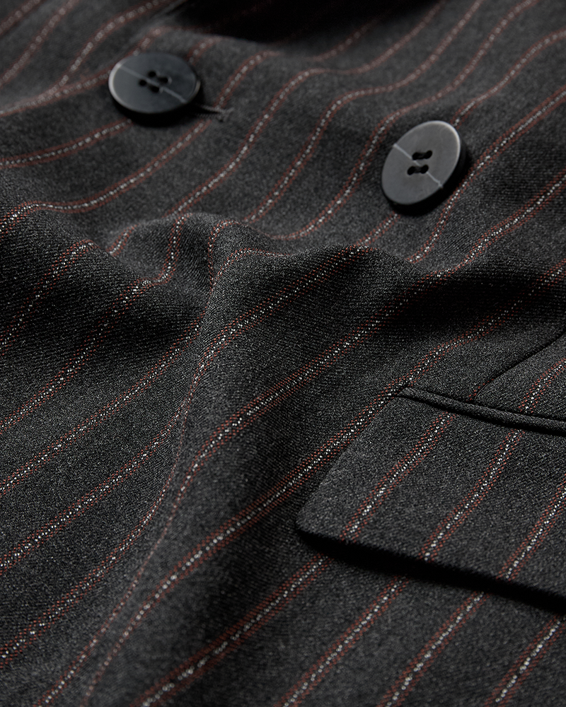 CMTAILOR – DOPPELREIHIGER BLAZER IN SCHWARZ UND  ROT