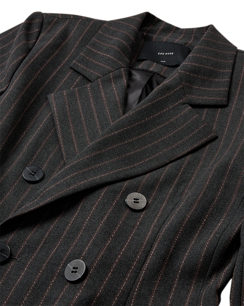 CMTAILOR – DOPPELREIHIGER BLAZER IN SCHWARZ UND  ROT
