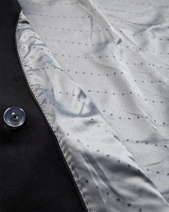 CMTAILOR – KURZER DOPPELREIHIGER BLAZER IN SCHWARZ