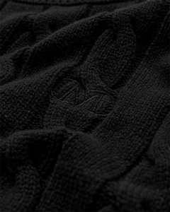 CMKOTOM - ZOPFSTRICK-PULLOVER MIT LOGOSTICKEREI IN SCHWARZ