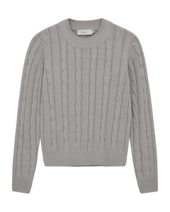 CMCOTTON – ZOPFSTRICK-PULLOVER MIT LOGOSTICKEREI IN GRAU
