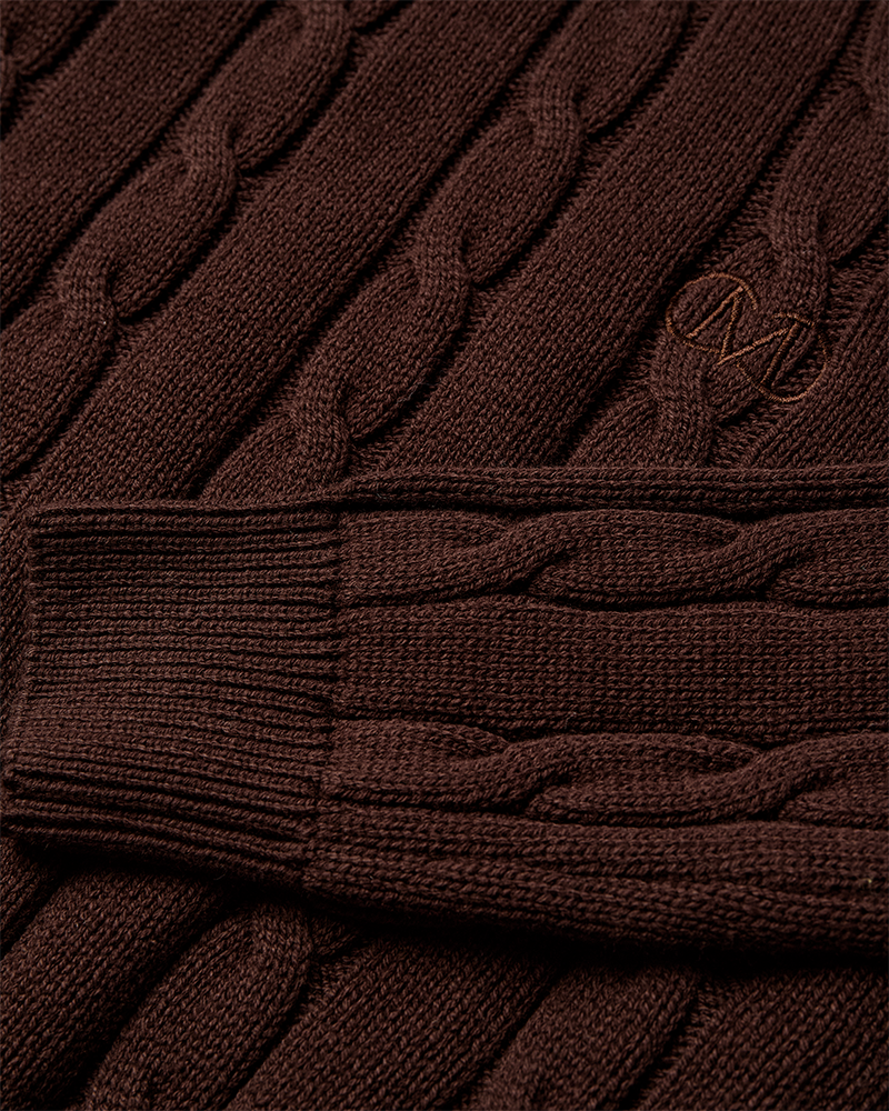 CMKOTOM – KABELSTRICK-PULLOVER MIT GESTICKLTEM LOGO-DETAIL IN BRAUN