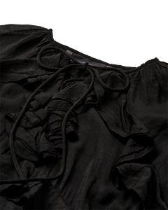 CMNORMA – LANGES KLEID MIT RÜSCHEN IN SCHWARZ